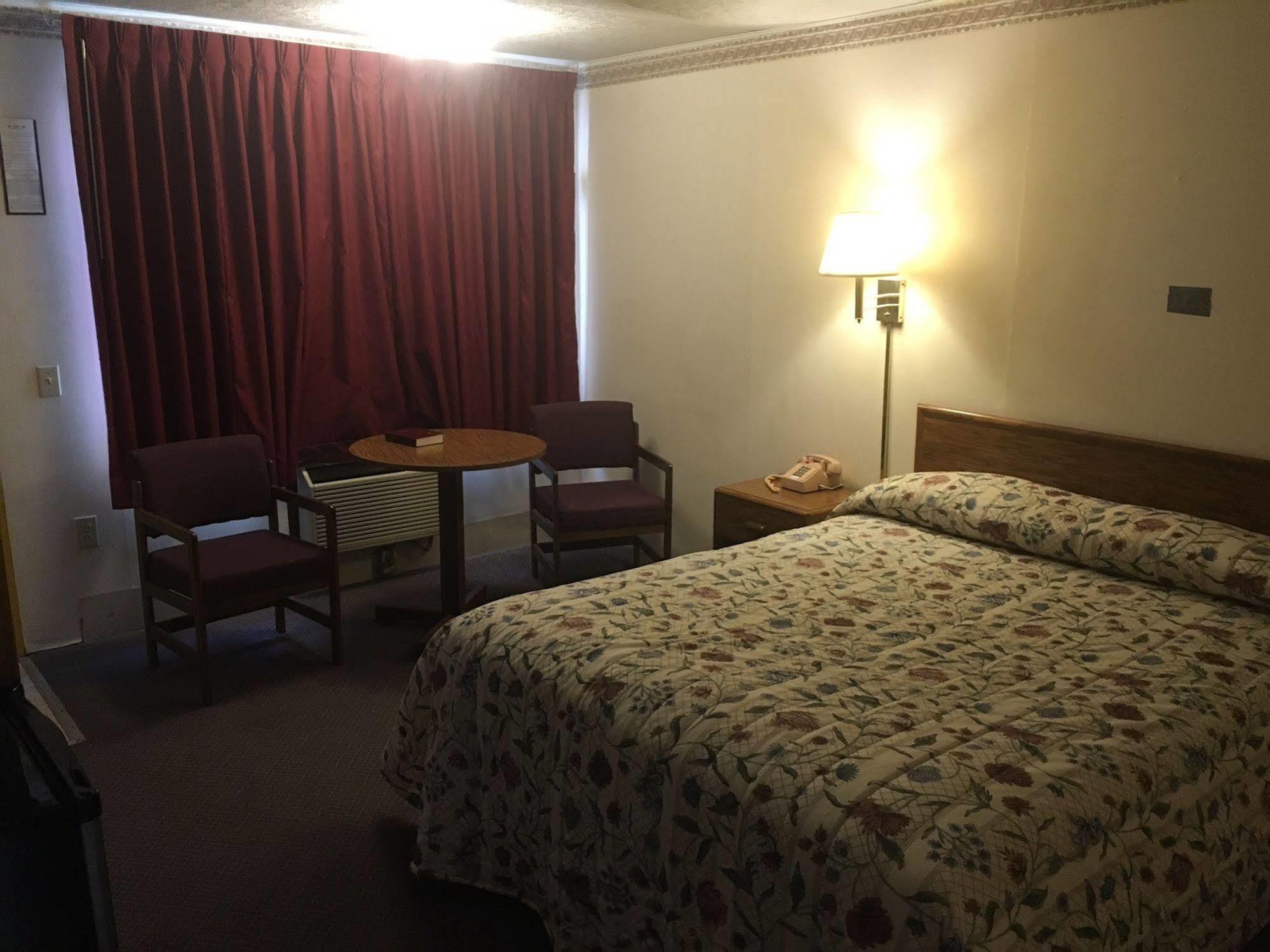 Red Carpet Inn ノース・イースト エクステリア 写真